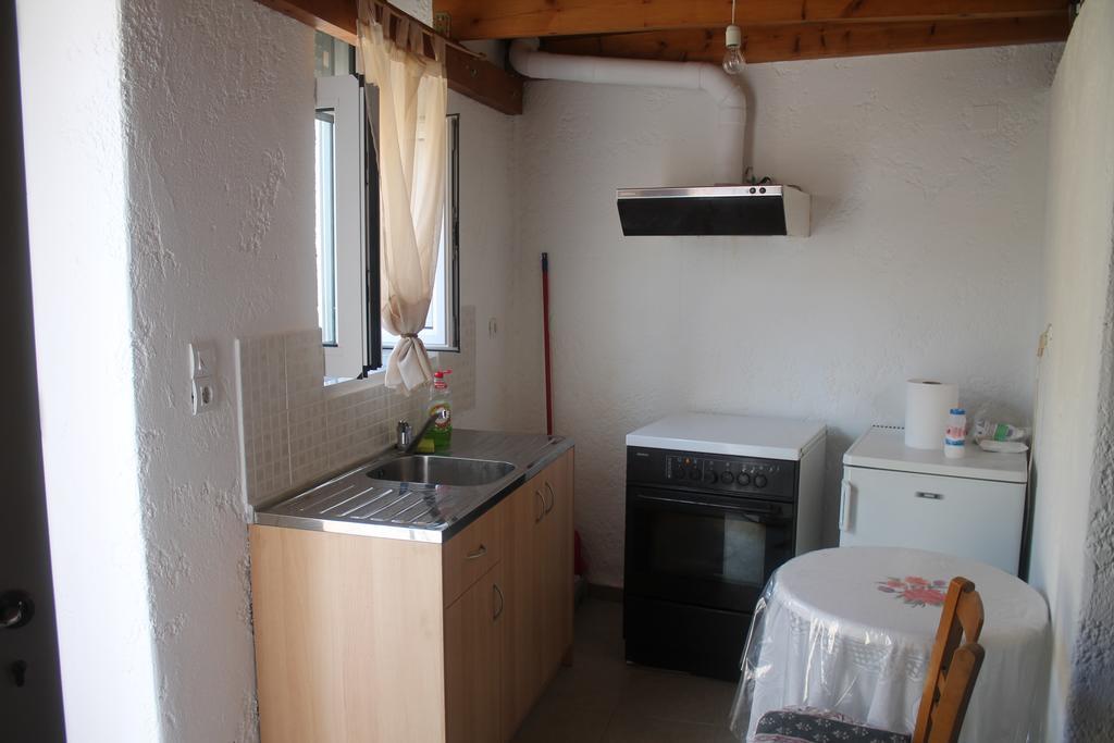 Apartment Vrises Neápolis Екстериор снимка